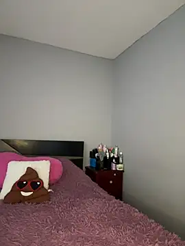 Snapshot of Sammy_pink chatting on 02-26-25, 10:09 Sammy pink online show from 02-26-25, 10:09