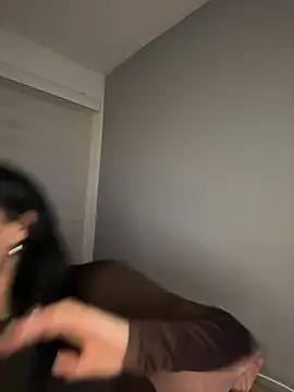 Sammy pink online show from 04-22-26, 12:24