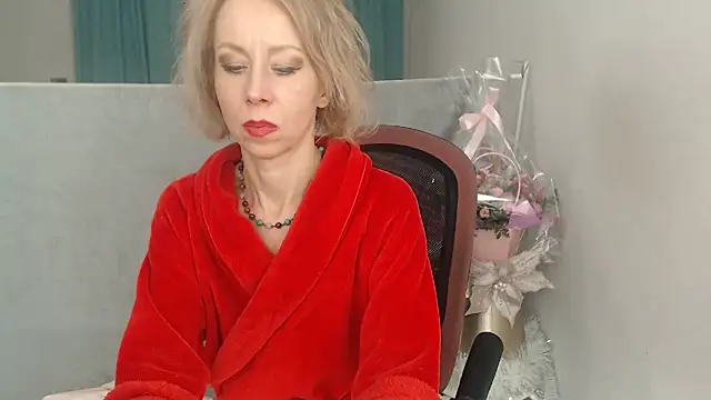 LuxuryNika online show from 02-04-26, 08:14