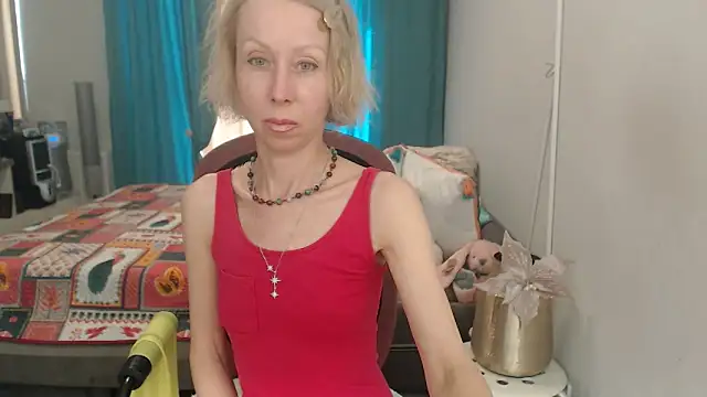 LuxuryNika online show from 06-17-26, 11:34