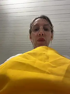 Gatitacarlita online show from 05-14-26, 07:53