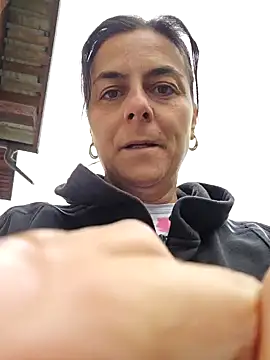 IsabelleCraft online show from 10-15-25, 10:26