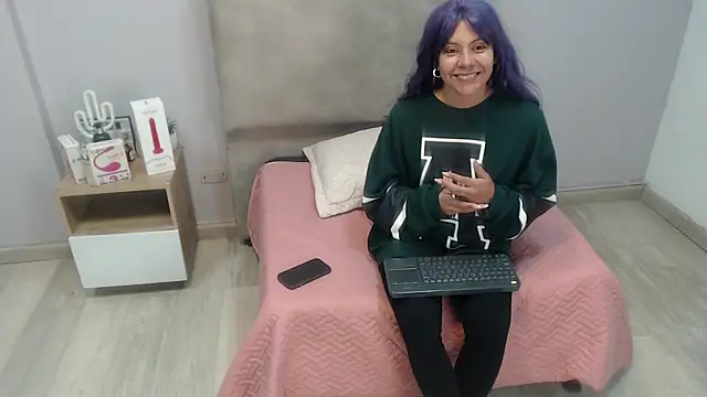 valevicious online show from 10-04-25, 01:31