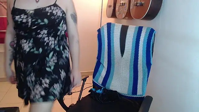 Smoke trip Alicia online show from 11-13-25, 03:05