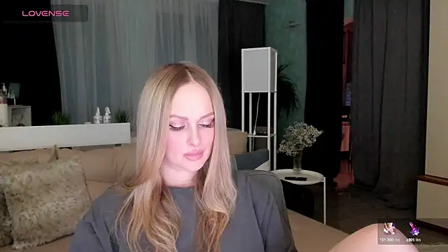 Libby Nora online show from 02-19-25, 03:38