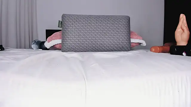 Vivixoxo online show from 12-18-24, 12:51