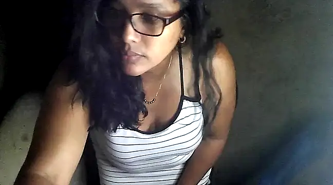 Snapshot of Damita999 chatting on 01-13-25, 10:36 Damita999 online show from 01-13-25, 10:36