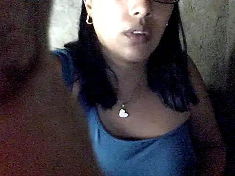 Snapshot of Damita999 chatting on 01-23-25, 04:30 Damita999 online show from 01-23-25, 04:30