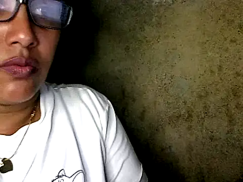 Snapshot of Damita999 chatting on 01-24-25, 11:56 Damita999 online show from 01-24-25, 11:56