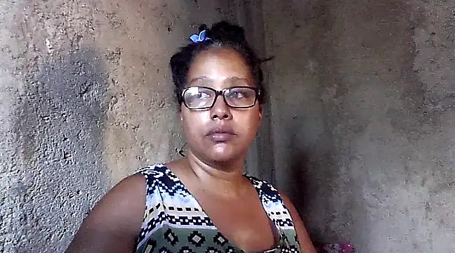 Snapshot of Damita999 chatting on 03-04-25, 06:50 Damita999 online show from 03-04-25, 06:50