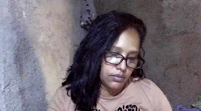Snapshot of Damita999 chatting on 03-07-25, 07:49 Damita999 online show from 03-07-25, 07:49