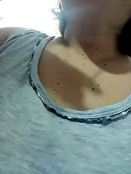 XXLorie 02 online show from 09-21-25, 01:24