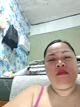 XXLorie 02 online show from 06-25-26, 11:42
