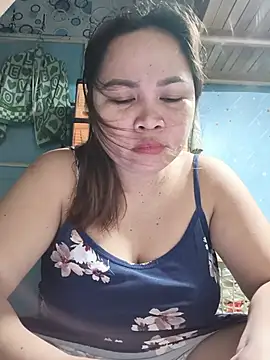 XXLorie 02 online show from 07-21-26, 01:24