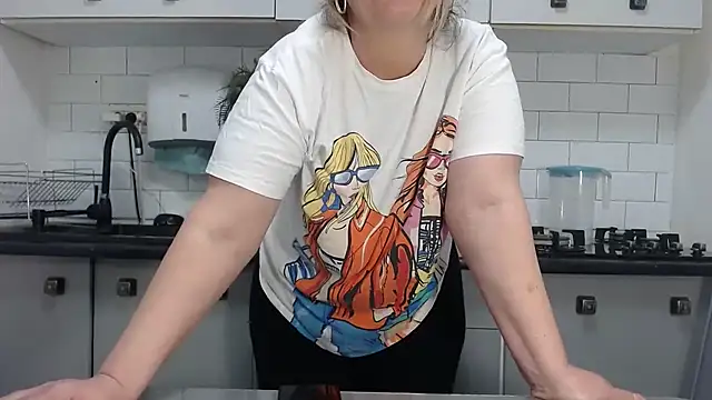 erikaerika online show from 01-03-25, 04:48