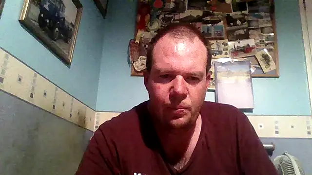 Snapshot of thickdick12331 chatting on 10-25-25, 08:58 thickdick12331 online show from 10-25-25, 08:58