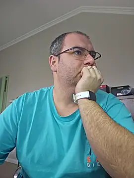 Andrew1900529 online show from 02-03-26, 11:37