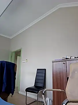 Andrew1900529 online show from 02-10-26, 11:03