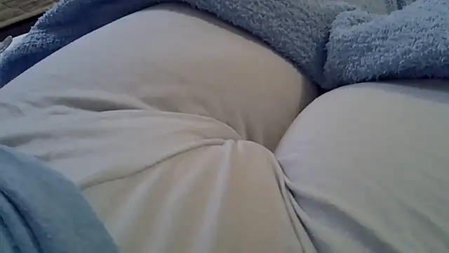 Snapshot of perescam chatting on 02-10-26, 04:55 perescam online show from 02-10-26, 04:55