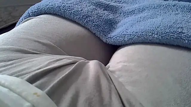 Snapshot of perescam chatting on 02-24-26, 03:21 perescam online show from 02-24-26, 03:21