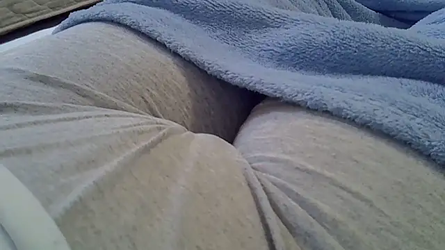 Snapshot of perescam chatting on 02-27-26, 05:57 perescam online show from 02-27-26, 05:57