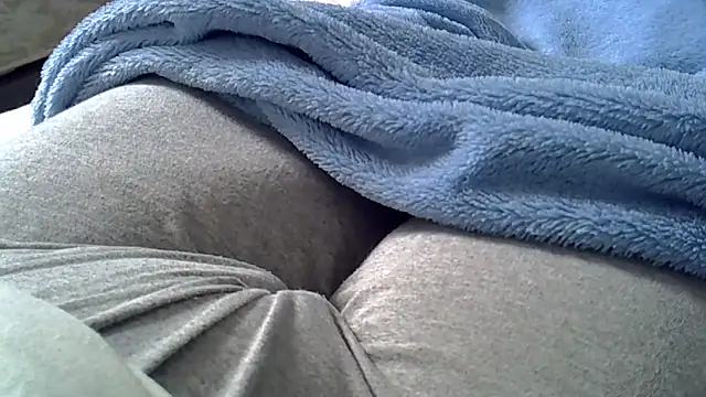 Snapshot of perescam chatting on 03-01-26, 04:53 perescam online show from 03-01-26, 04:53