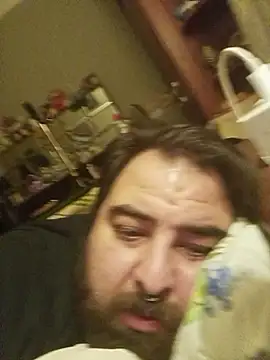 Snapshot of _Sinyor34 chatting on 11-08-25, 08:29 Sinyor34 online show from 11-08-25, 08:29