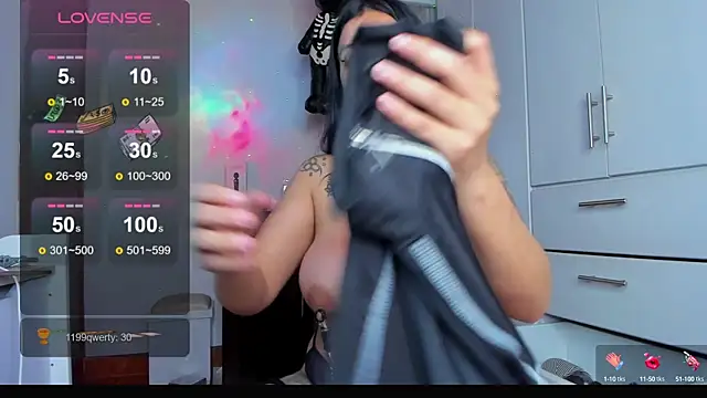 Snapshot of maleja_ca chatting on 02-05-25, 09:18 maleja ca online show from 02-05-25, 09:18