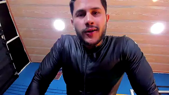 Snapshot of TheIan26 chatting on 12-13-24, 10:45 TheIan26 online show from 12-13-24, 10:45