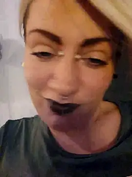 PinkTheHawk online show from 09-24-25, 06:06