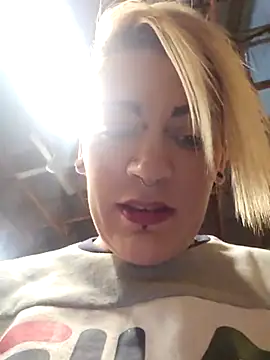 PinkTheHawk online show from 10-09-25, 03:04