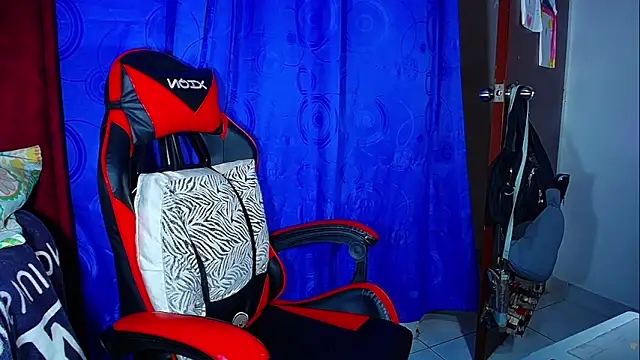 DanisaBrown online show from 02-12-26, 01:50