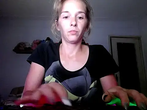 SexxyLety online show from 09-13-25, 07:46