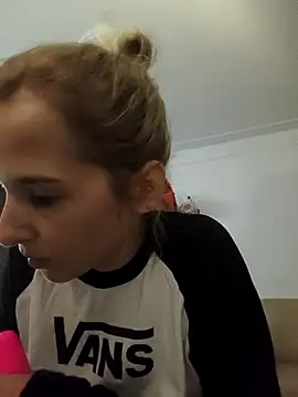 SexxyLety online show from 10-14-25, 09:21