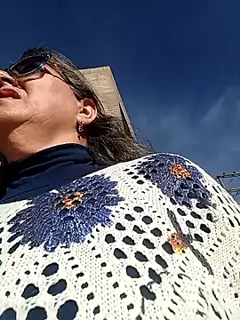 Snapshot of emma_tour chatting on 09-26-25, 12:53 emma tour online show from 09-26-25, 12:53