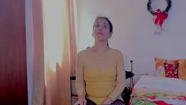 Snapshot of girasol_walton chatting on 12-12-24, 03:59 girasol walton online show from 12-12-24, 03:59