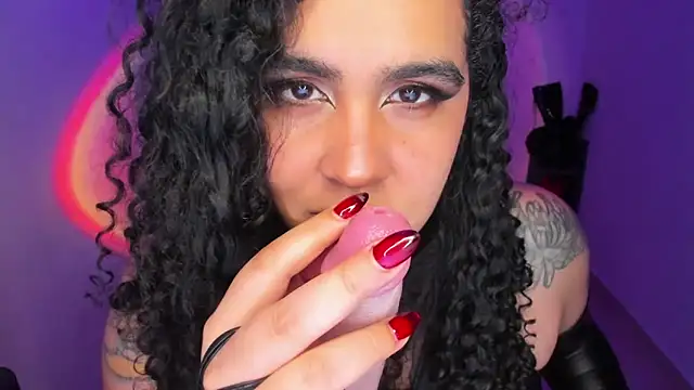 Amber smith20 online show from 05-15-26, 11:45