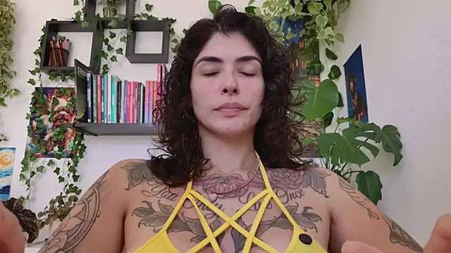 TaliMajesty online show from 08-06-26, 03:47