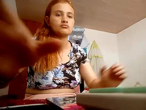 Mia davis01 online show from 12-18-24, 05:00