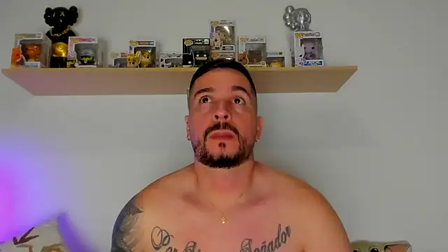 camilo restrepo21 online show from 12-01-25, 12:04