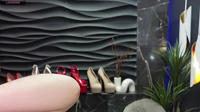 MistressDarsy online show from 02-20-25, 02:24