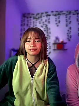 Snapshot of Sweett_Priya chatting on 09-17-25, 03:19 Sweett Priya online show from 09-17-25, 03:19