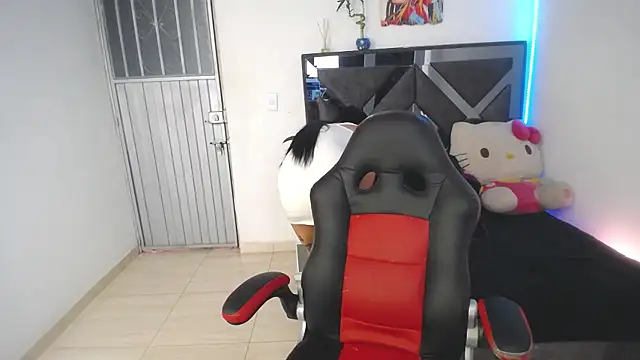 Salo hot04 online show from 02-16-25, 07:49