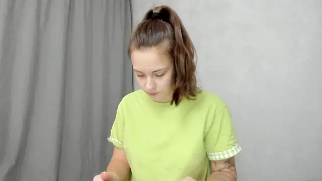 why again me online show from 02-04-26, 08:25