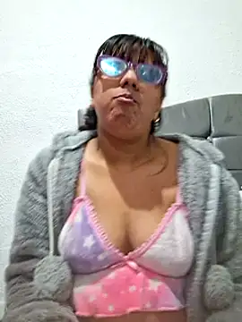 ZaidaWet online show from 03-13-25, 01:40