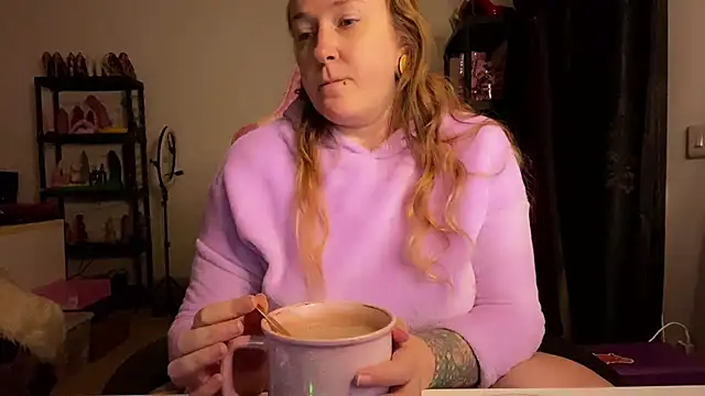 kisicaxx online show from 11-23-25, 06:30