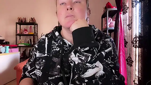 kisicaxx online show from 03-18-26, 02:42