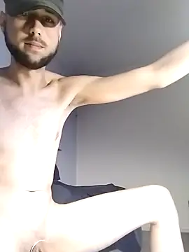 Snapshot of cockfrance chatting on 11-05-25, 02:28 cockfrance online show from 11-05-25, 02:28