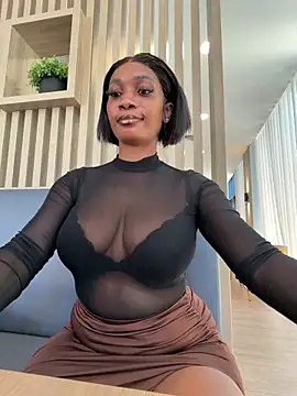 Snapshot of __Nessa__ chatting on 04-18-26, 11:36 Nessa online show from 04-18-26, 11:36
