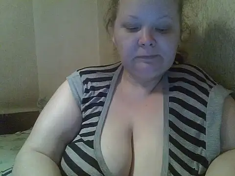 Jane Kissys online show from 03-18-25, 05:31